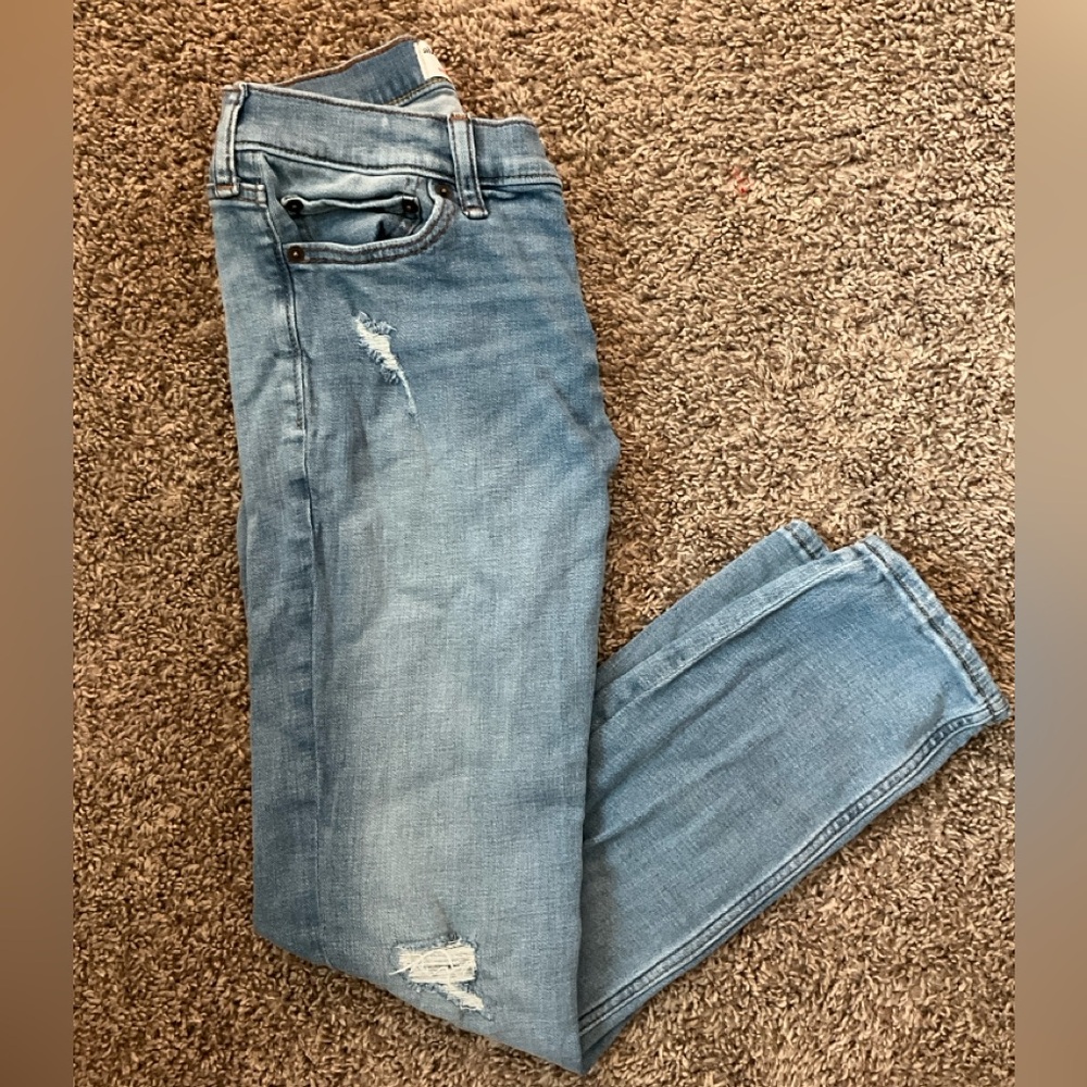 Abercrombie Kids Super Skinny Distressed Jeans 13/14